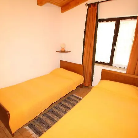 Haus Gasparini بيت للعطل